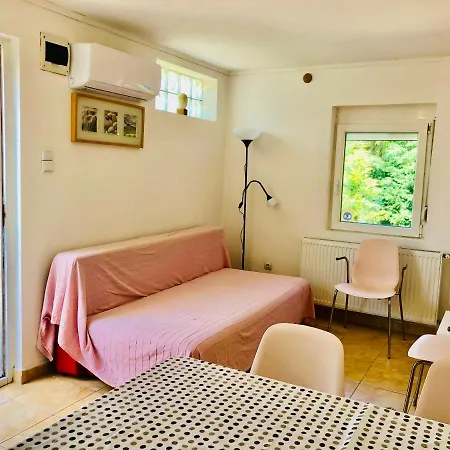 Eden Garden Apartment